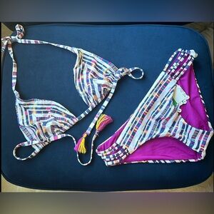 BECCA bikini and matching cover up 💗